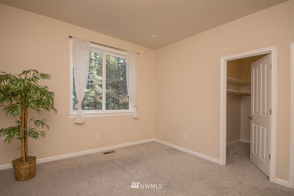 5218 South Strider Road Langley, WA 98260 - Photo 13 of 32 Gallery Image 13