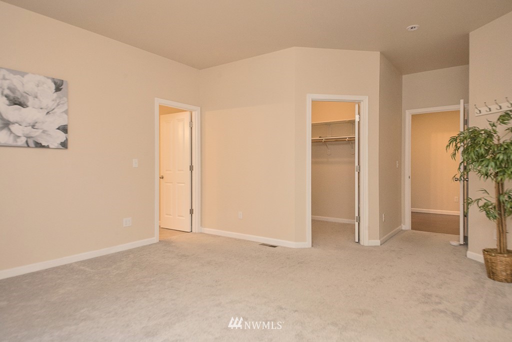 5218 South Strider Road Langley, WA 98260 - Photo 14 of 32 Gallery Image 14