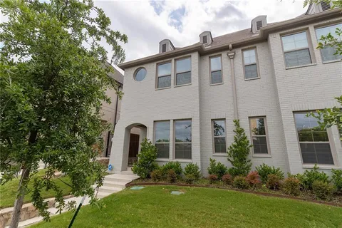 $1,295,000 | 2609 McCart Avenue, Fort Worth, TX 76110