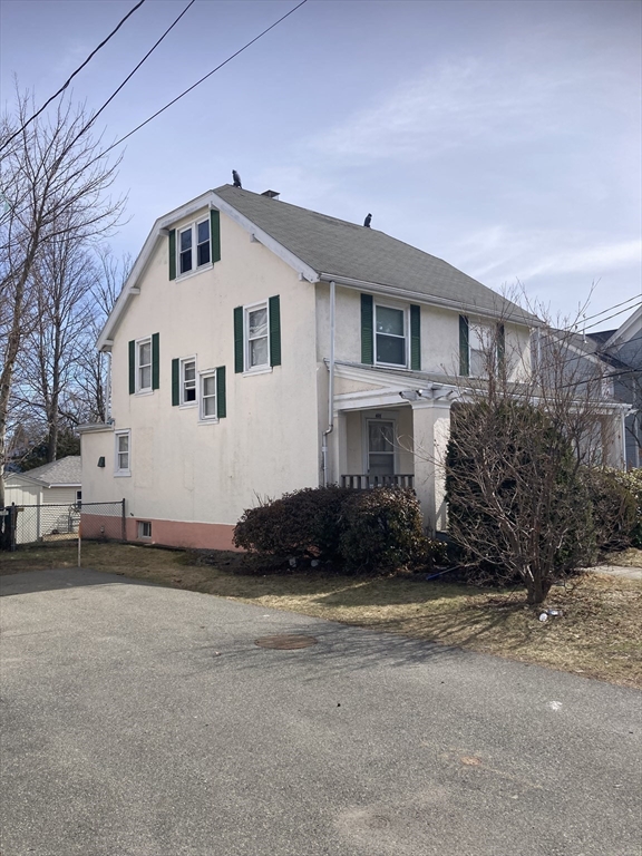 427 North Main Street Randolph, MA 02368 - Photo 3 of 19