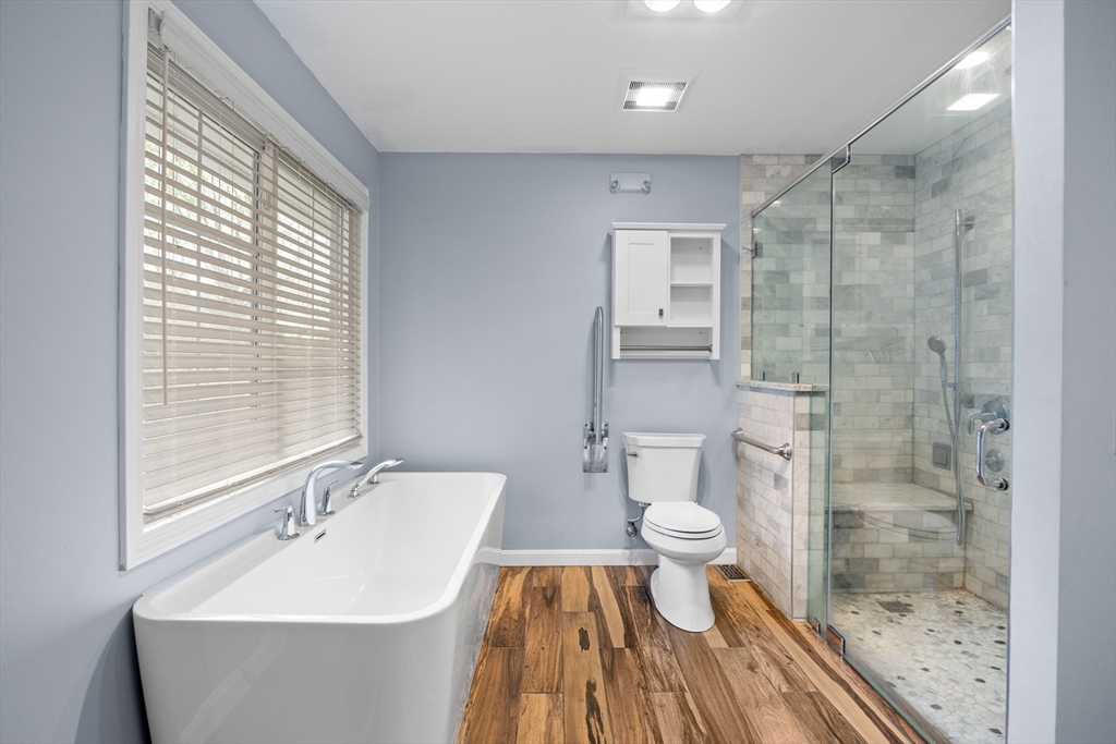 46 Wing Lane Acushnet, MA 02743 - Photo 18 of 38 a bathroom with a sink a toilet and shower