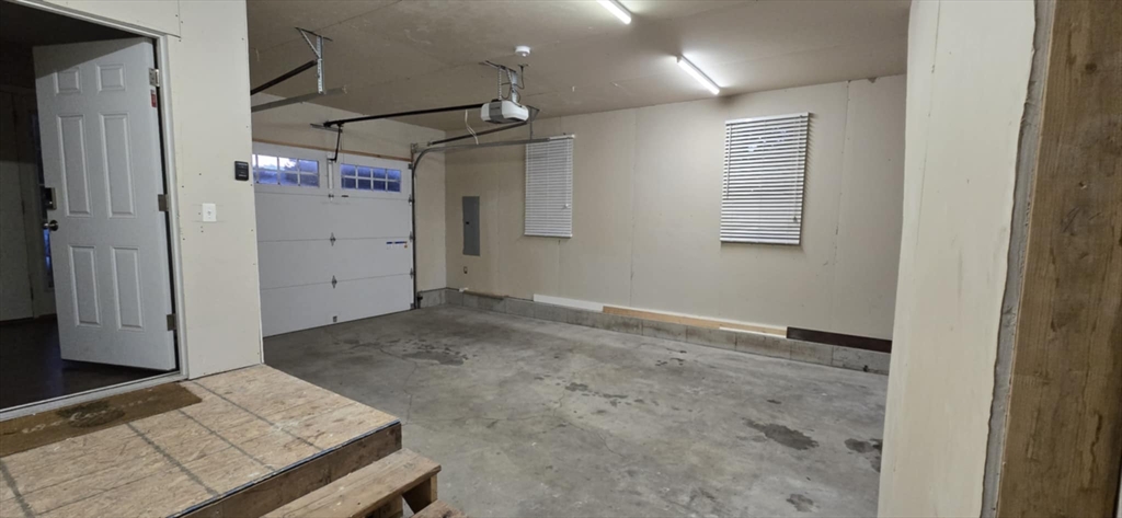 46 Wing Lane Acushnet, MA 02743 - Photo 36 of 38 a view of hallway and window