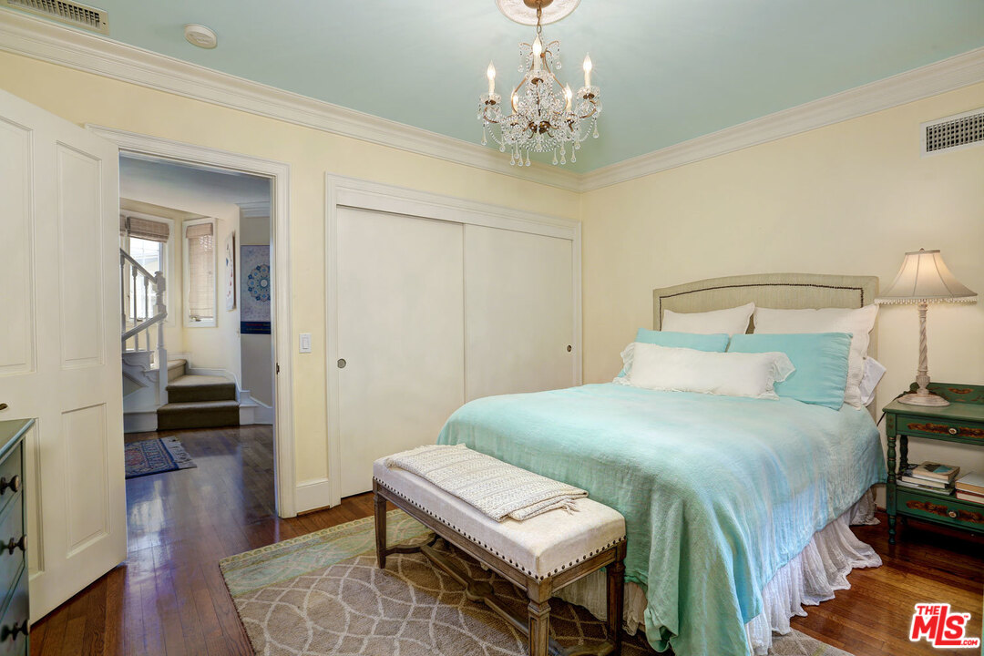 2 Rivo Alto Canal Long Beach, CA 90803 - Photo 40 of 41
