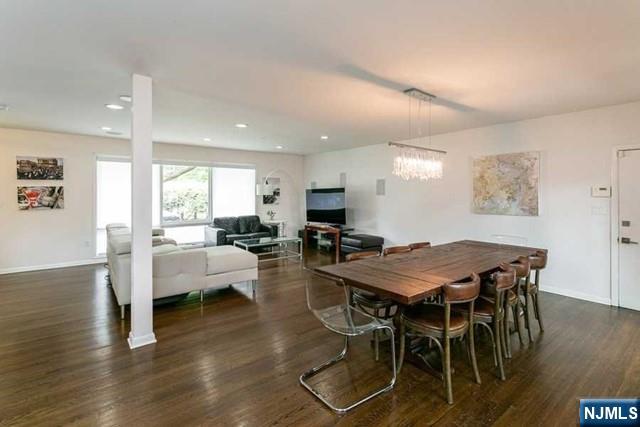 2 Monument Place Cresskill, NJ 07626 - Photo 4 of 20