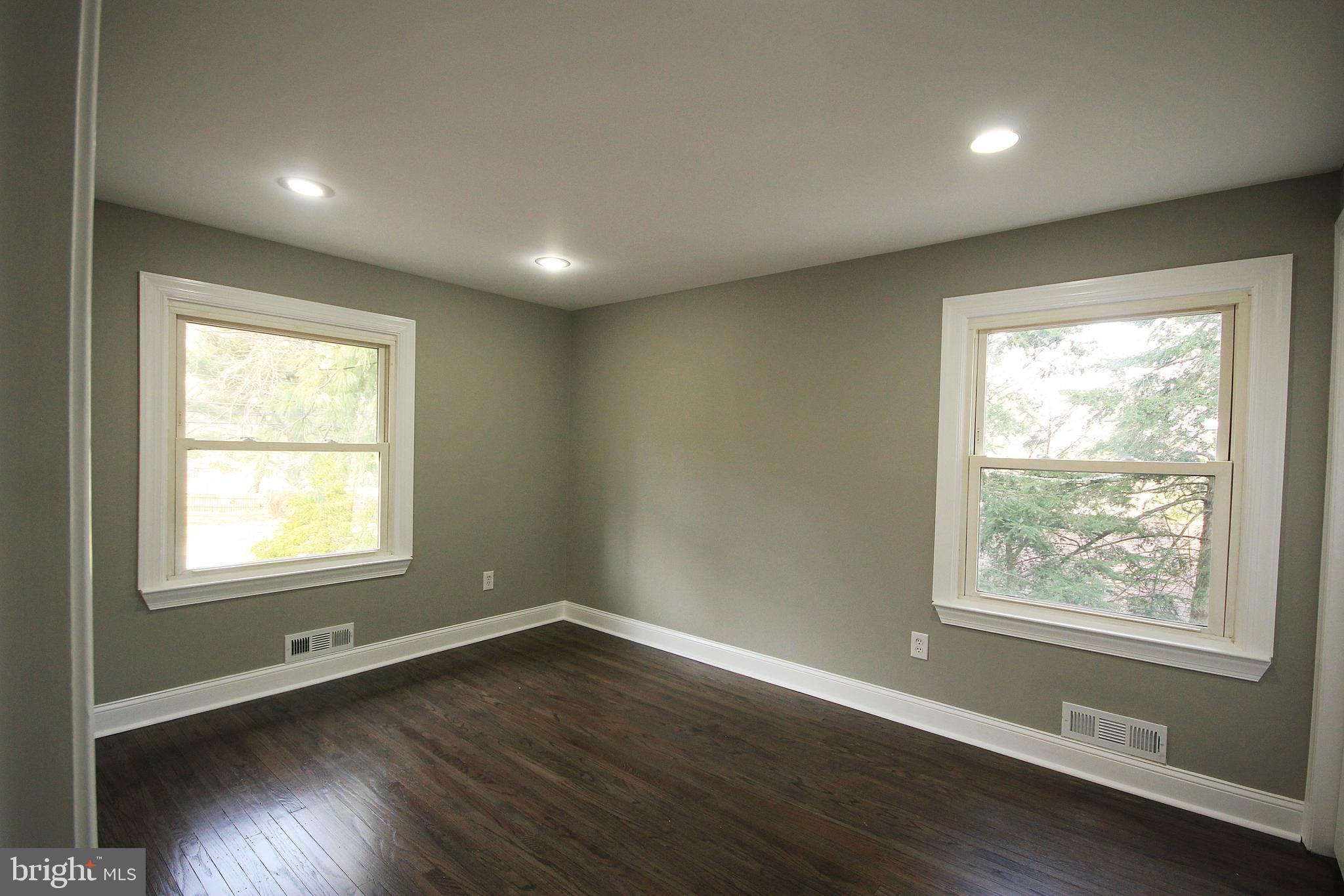 561 Covered Bridge Road Cherry Hill, NJ 08034 - Photo 30 of 53