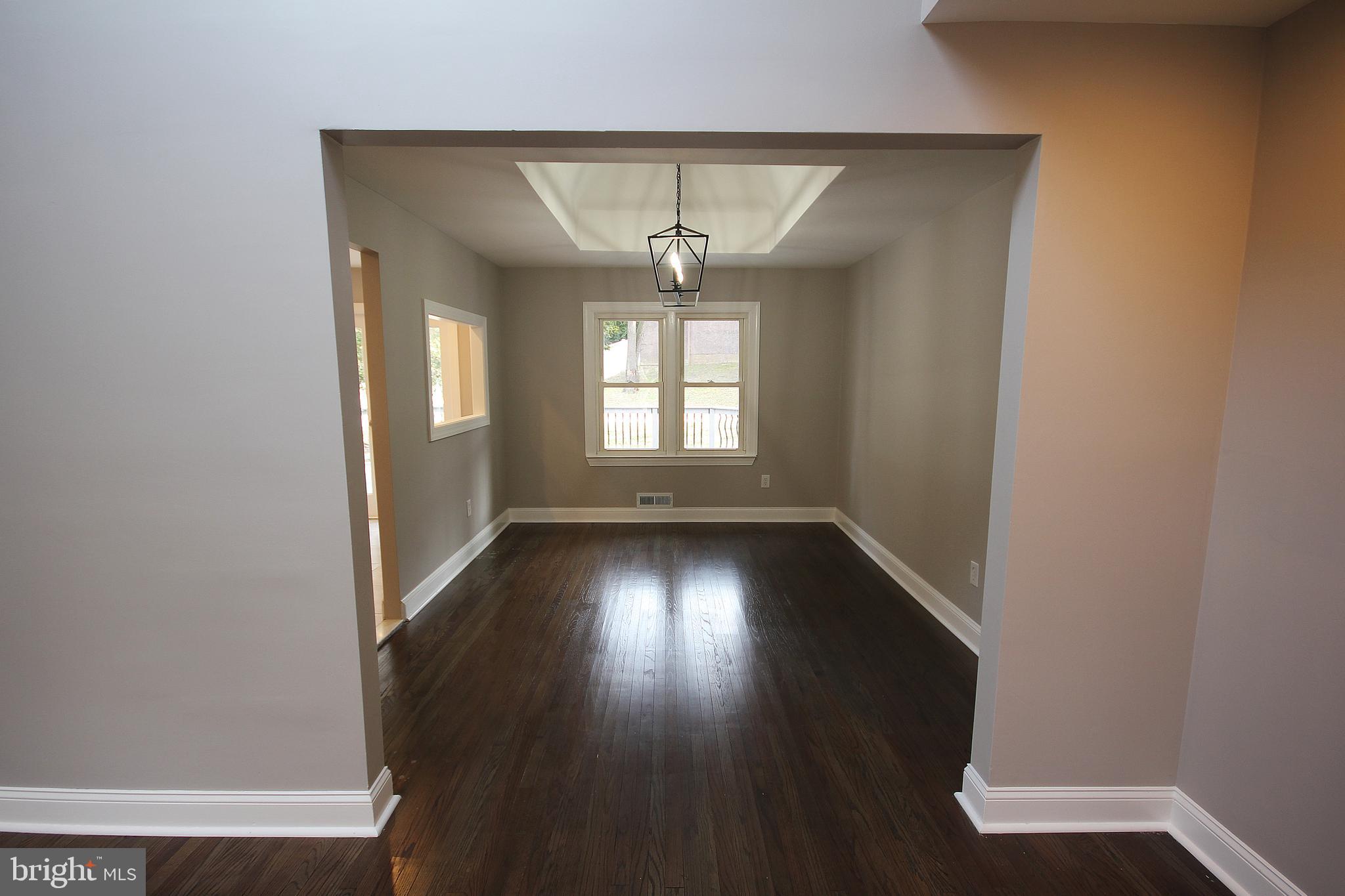 561 Covered Bridge Road Cherry Hill, NJ 08034 - Photo 8 of 53