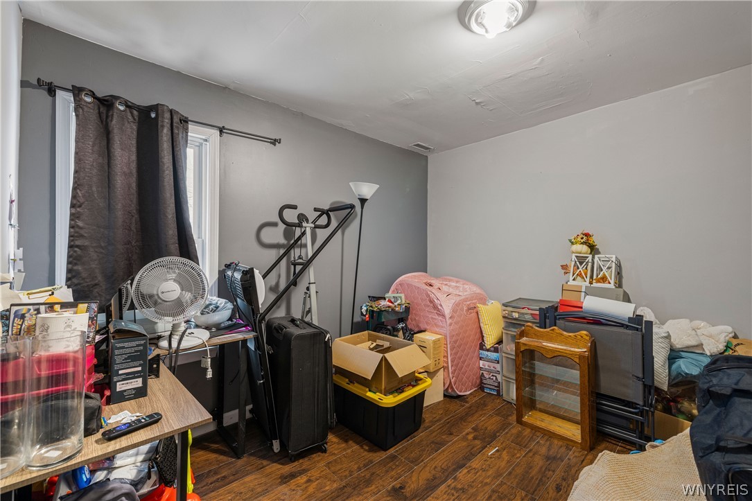 621 13th Street Niagara Falls, NY 14301 - Photo 24 of 38