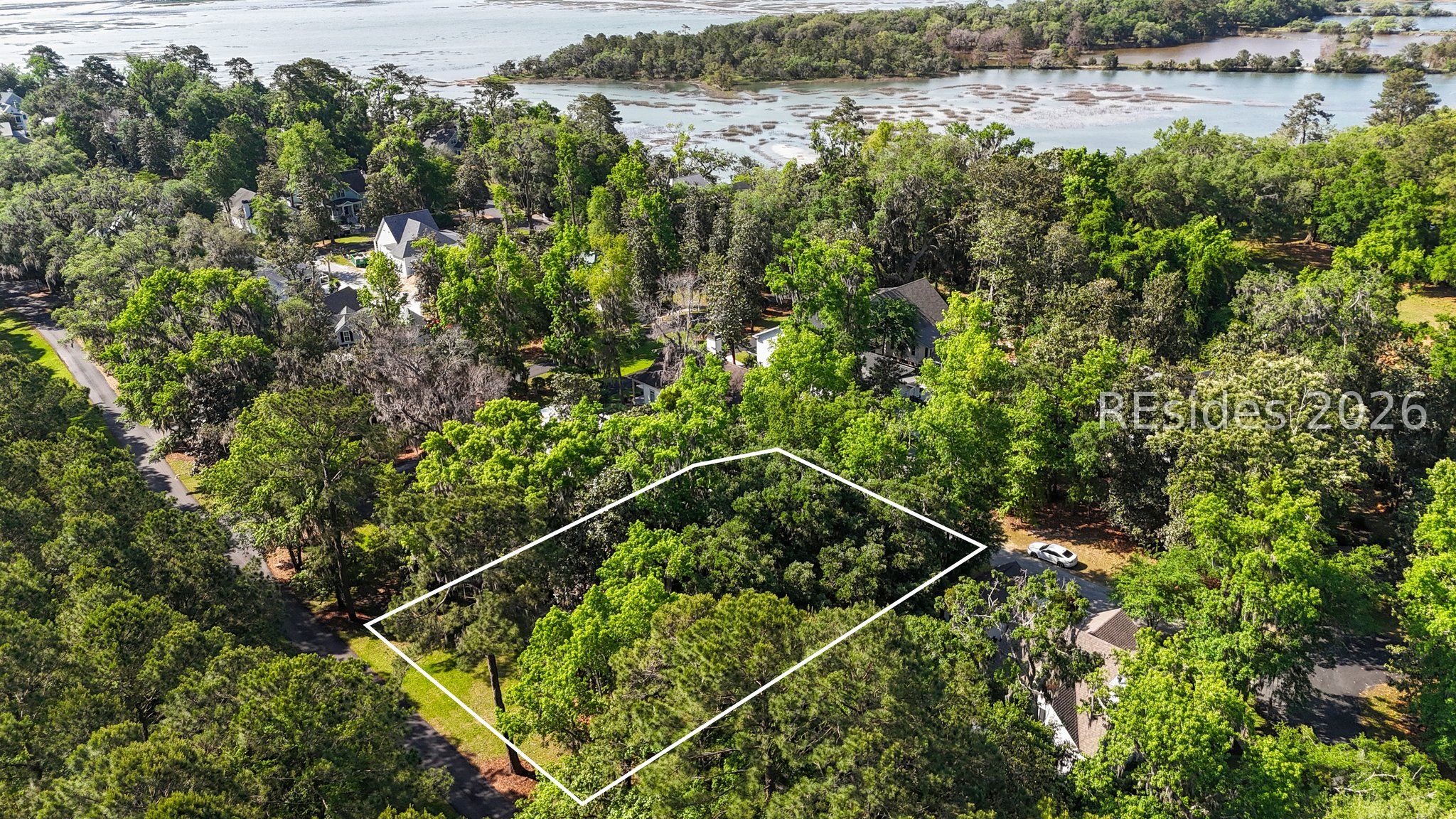 66 Pinckney Boulevard Beaufort, SC 29902 - Photo 3 of 21