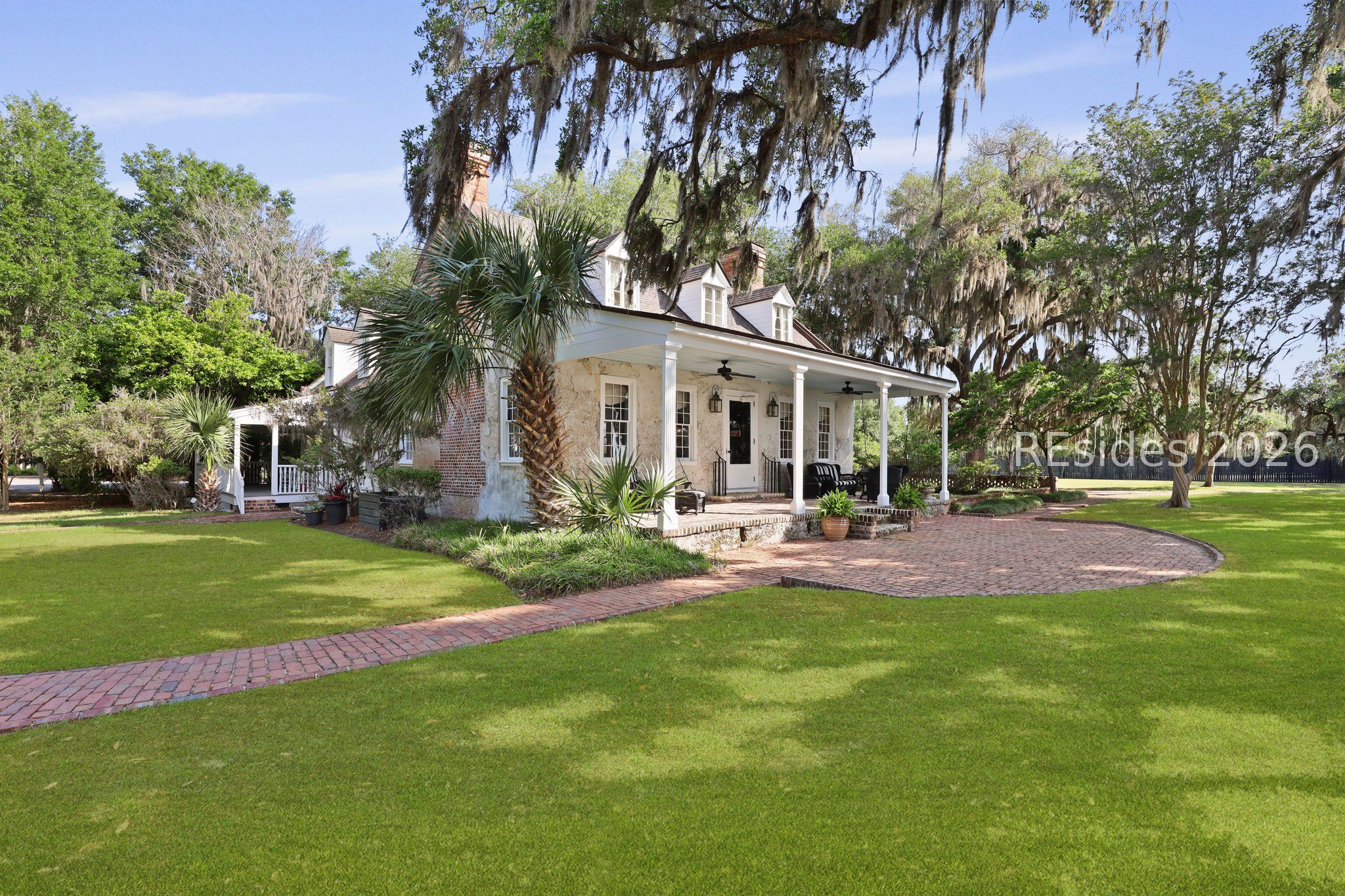 66 Pinckney Boulevard Beaufort, SC 29902 - Photo 10 of 21