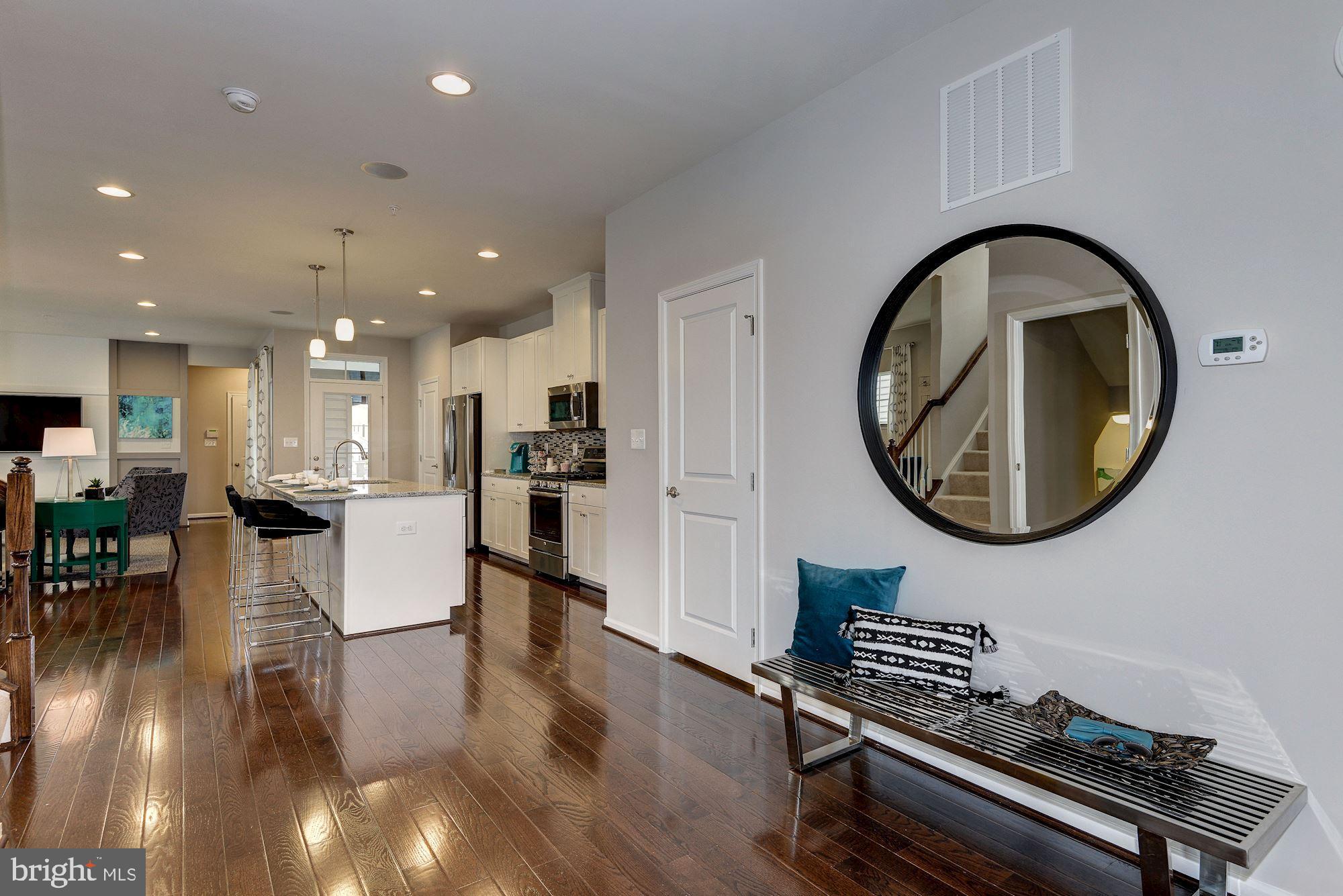 14166 Jaeger Road Clarksburg, MD 20871 - Photo 4 of 23 Gallery Image 4