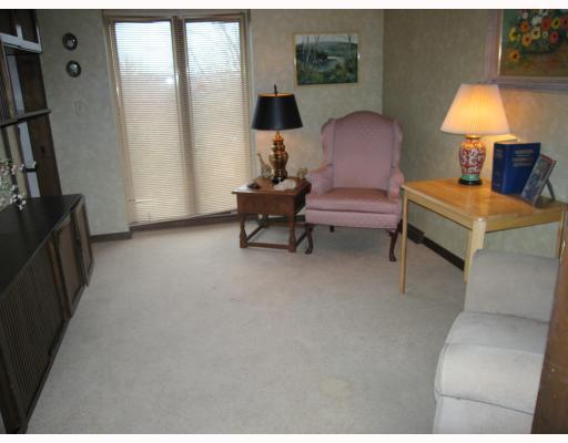 512 Harrogate Road Upper St. Clair, PA 15241 - Photo 13 of 13 Den/Family/Great Room.