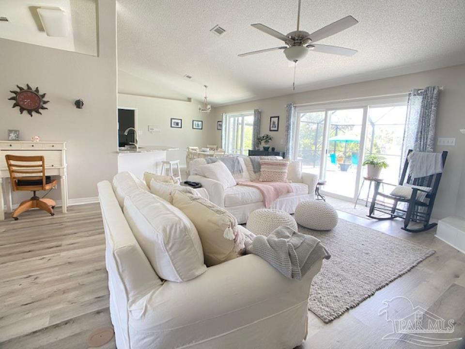 5624 Ponte Verde Road Pensacola, FL 32507 - Photo 6 of 27 Gallery Image 6