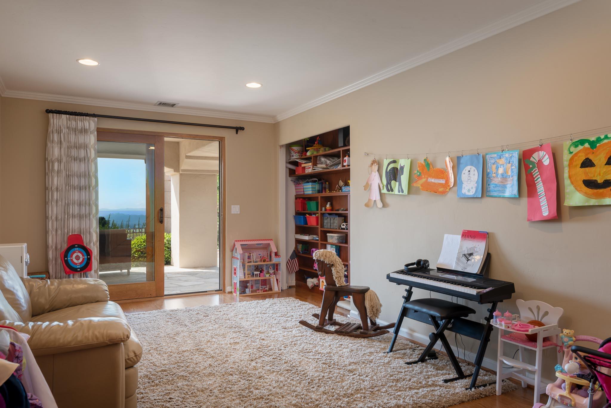 1220 Northridge Road Santa Barbara, CA 93105 - Photo 16 of 38 PlayRoom