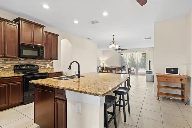 $575,000 | 707 Grassy Stone Drive, Winter Garden, FL 34787