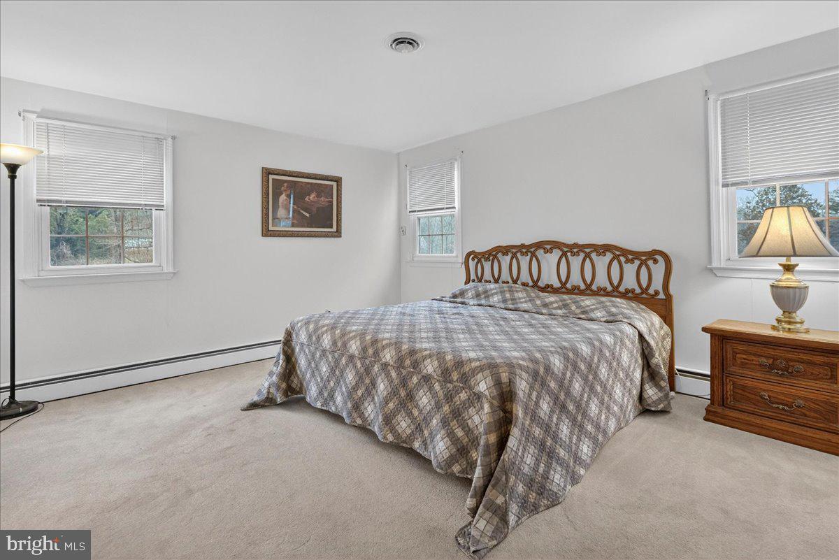 1416 Ponds Edge Road West Chester, PA 19382 - Photo 19 of 47 Primary bedroom