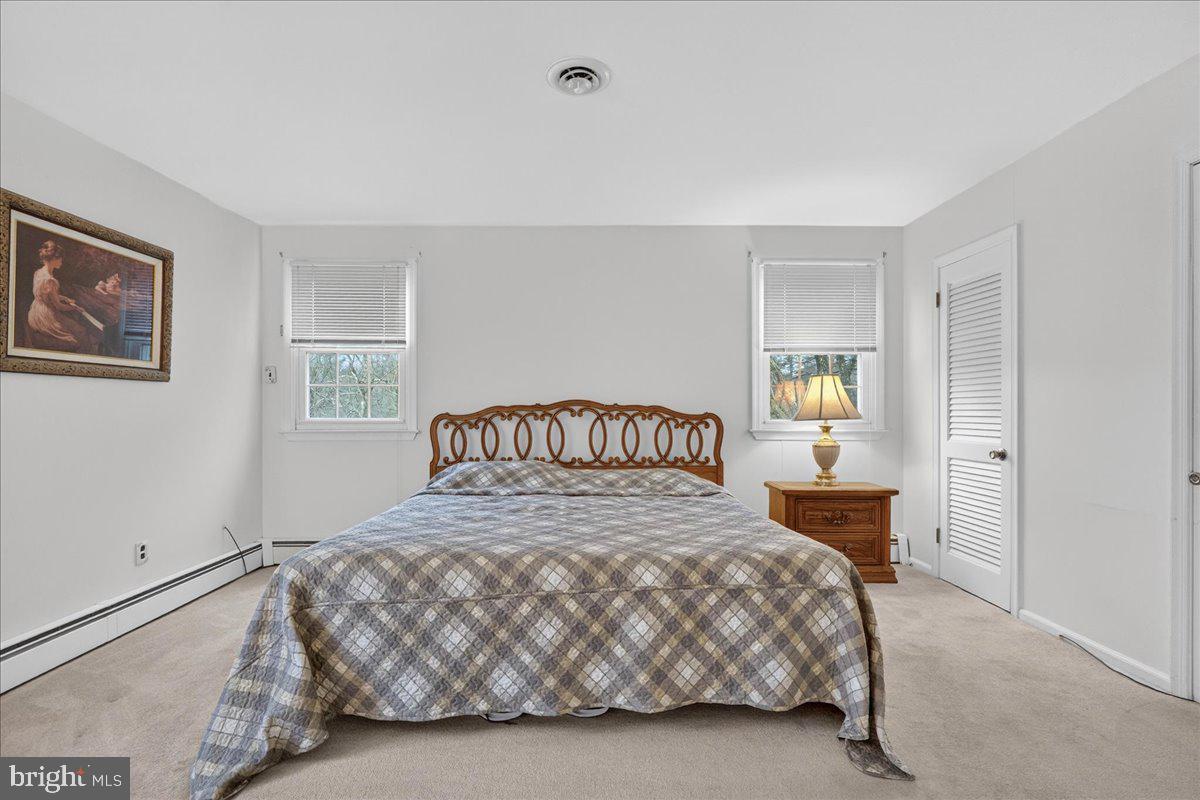 1416 Ponds Edge Road West Chester, PA 19382 - Photo 20 of 47 Primary bedroom