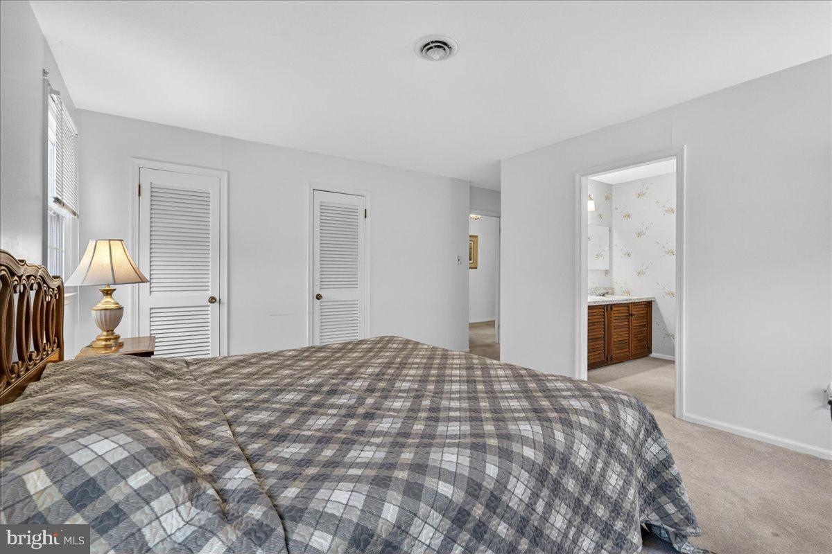 1416 Ponds Edge Road West Chester, PA 19382 - Photo 21 of 47 Primary bedroom