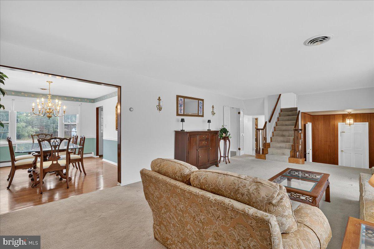 1416 Ponds Edge Road West Chester, PA 19382 - Photo 10 of 47 Main living room w/view of stairs to 2nd floor