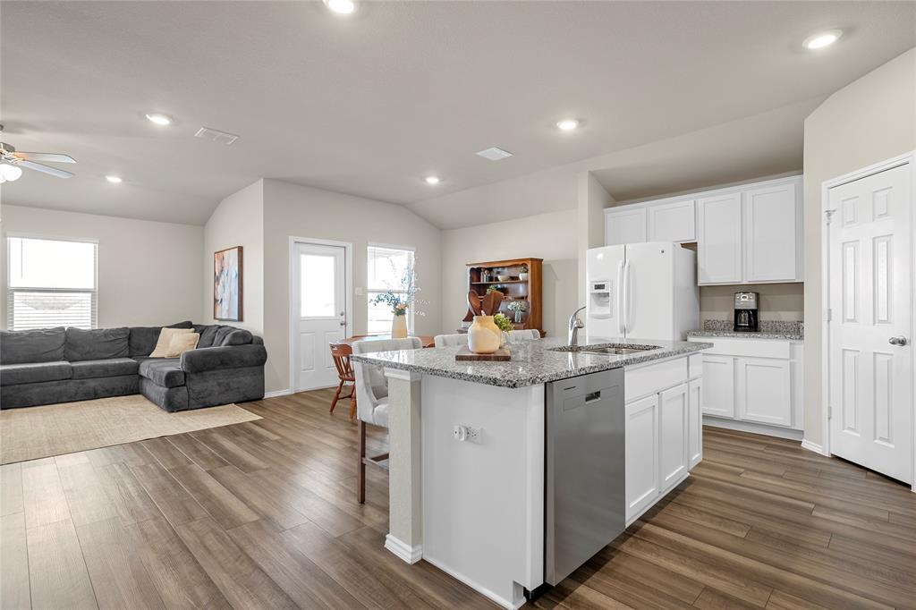 3113 Sherco Road Lorena, TX 76655 - Photo 14 of 29