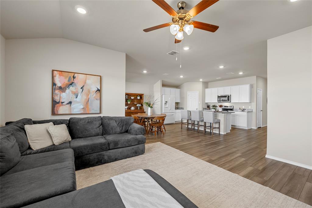 3113 Sherco Road Lorena, TX 76655 - Photo 3 of 29