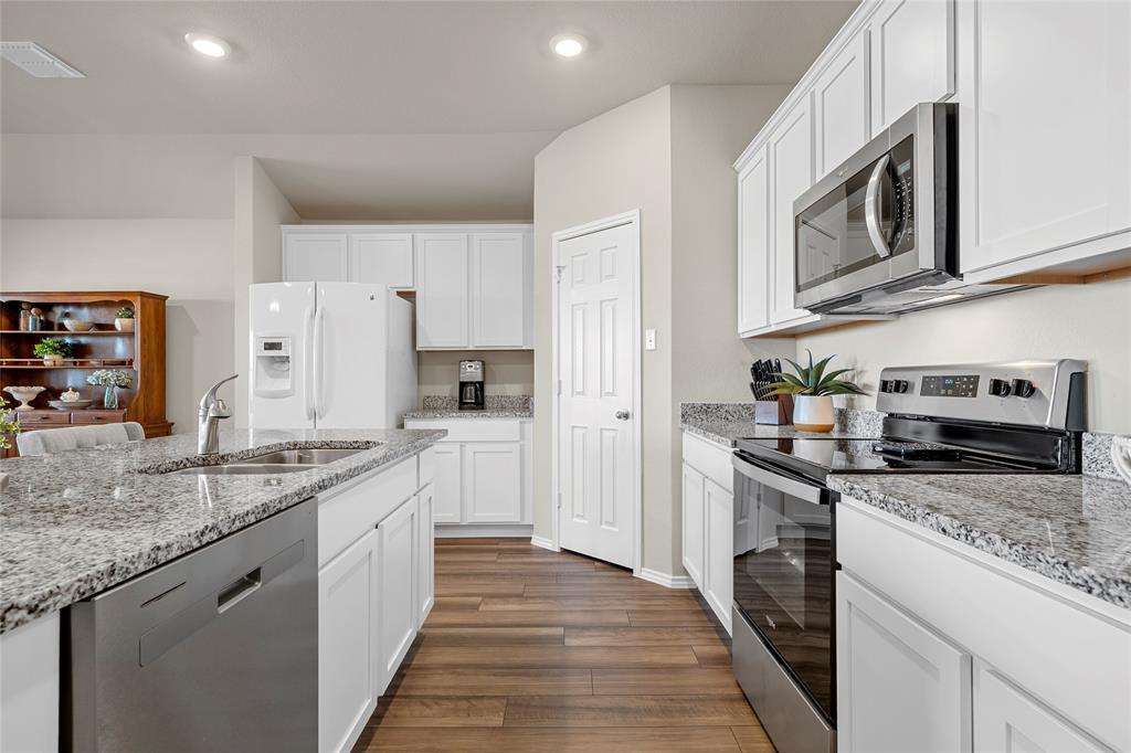 3113 Sherco Road Lorena, TX 76655 - Photo 4 of 29