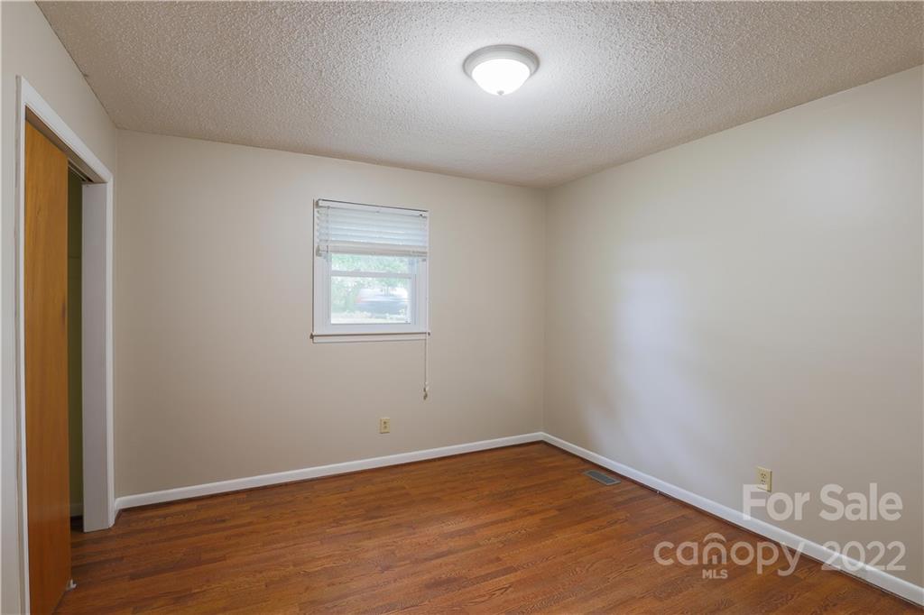 1736 Gilroy Road Iron Station, NC 28080 - Photo 7 of 14 Gallery Image 7