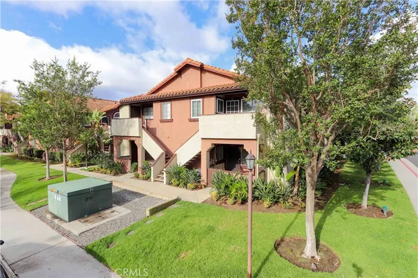 $2,400 | 66 Flor De Sol, Unit 41, Rancho Santa Margarita, CA 92688