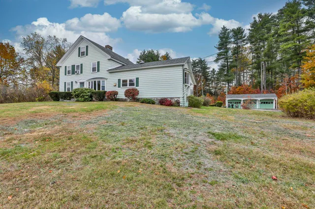 $3,100 | 334 South River Road, Bedford, NH 03110