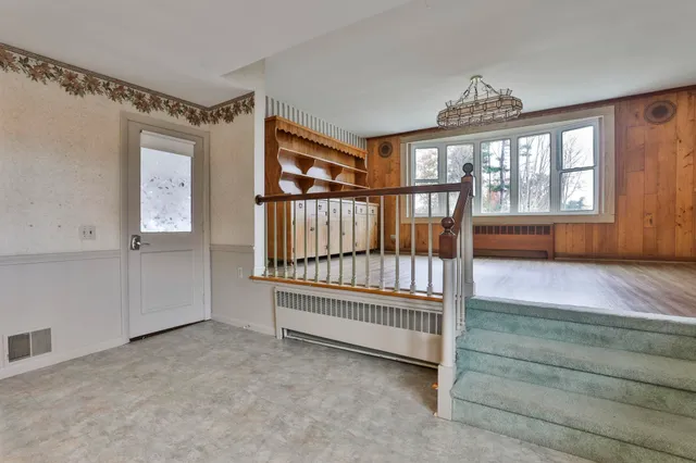 $3,100 | 334 South River Road, Bedford, NH 03110