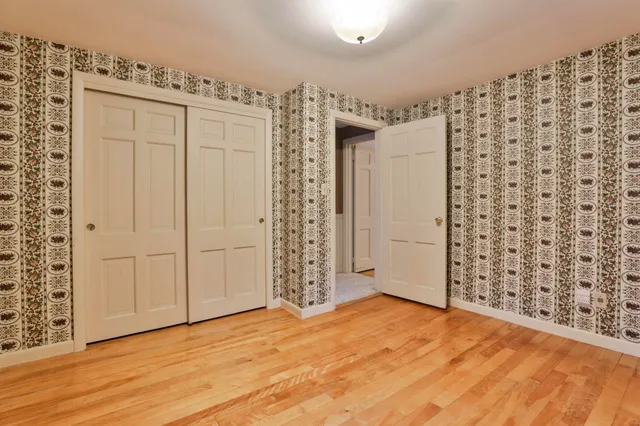 $3,100 | 334 South River Road, Bedford, NH 03110