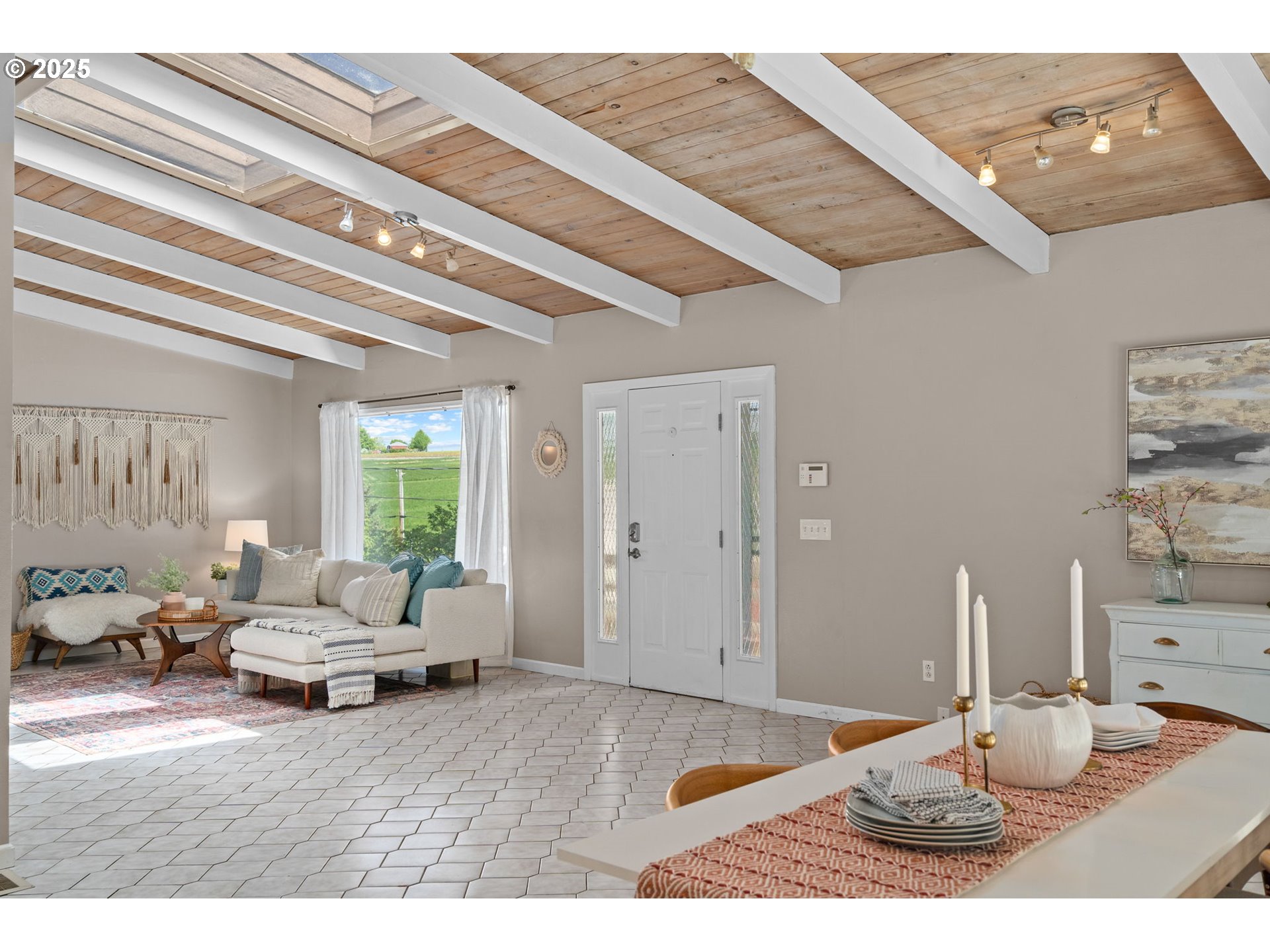 32314 Southeast Oxbow Drive Gresham, OR 97080 - Photo 16 of 40 a living room with furniture and a wooden floor