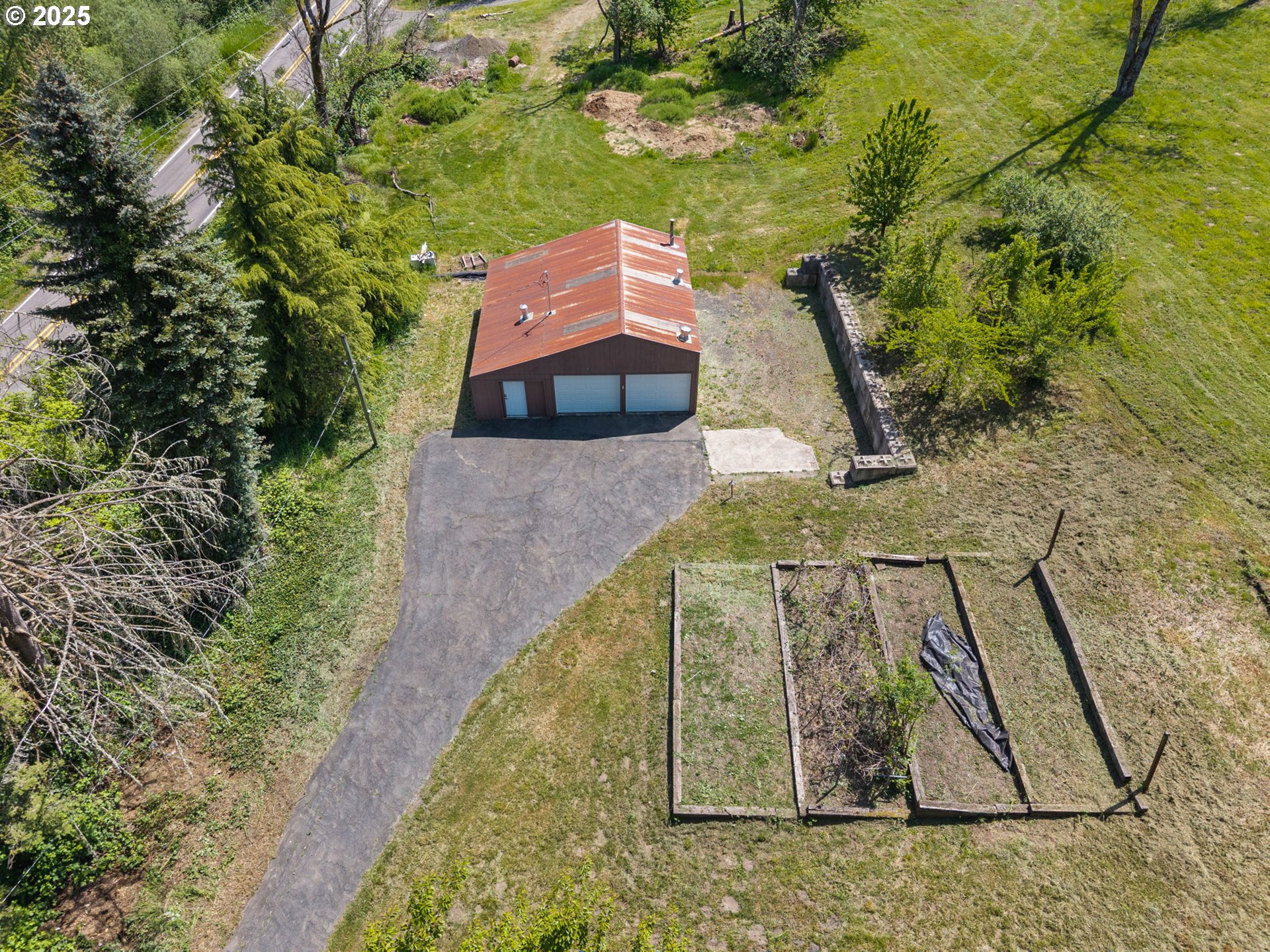 32314 Southeast Oxbow Drive Gresham, OR 97080 - Photo 39 of 40 an aerial view of a house with a yard