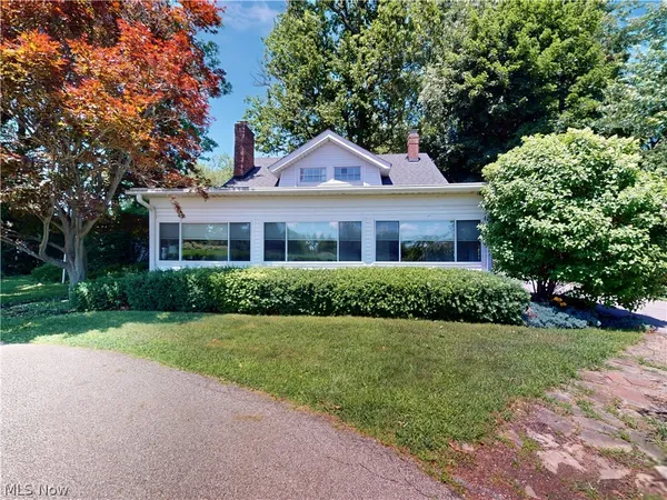 $350,000 | 6061 Chapel Road, Madison, OH 44057