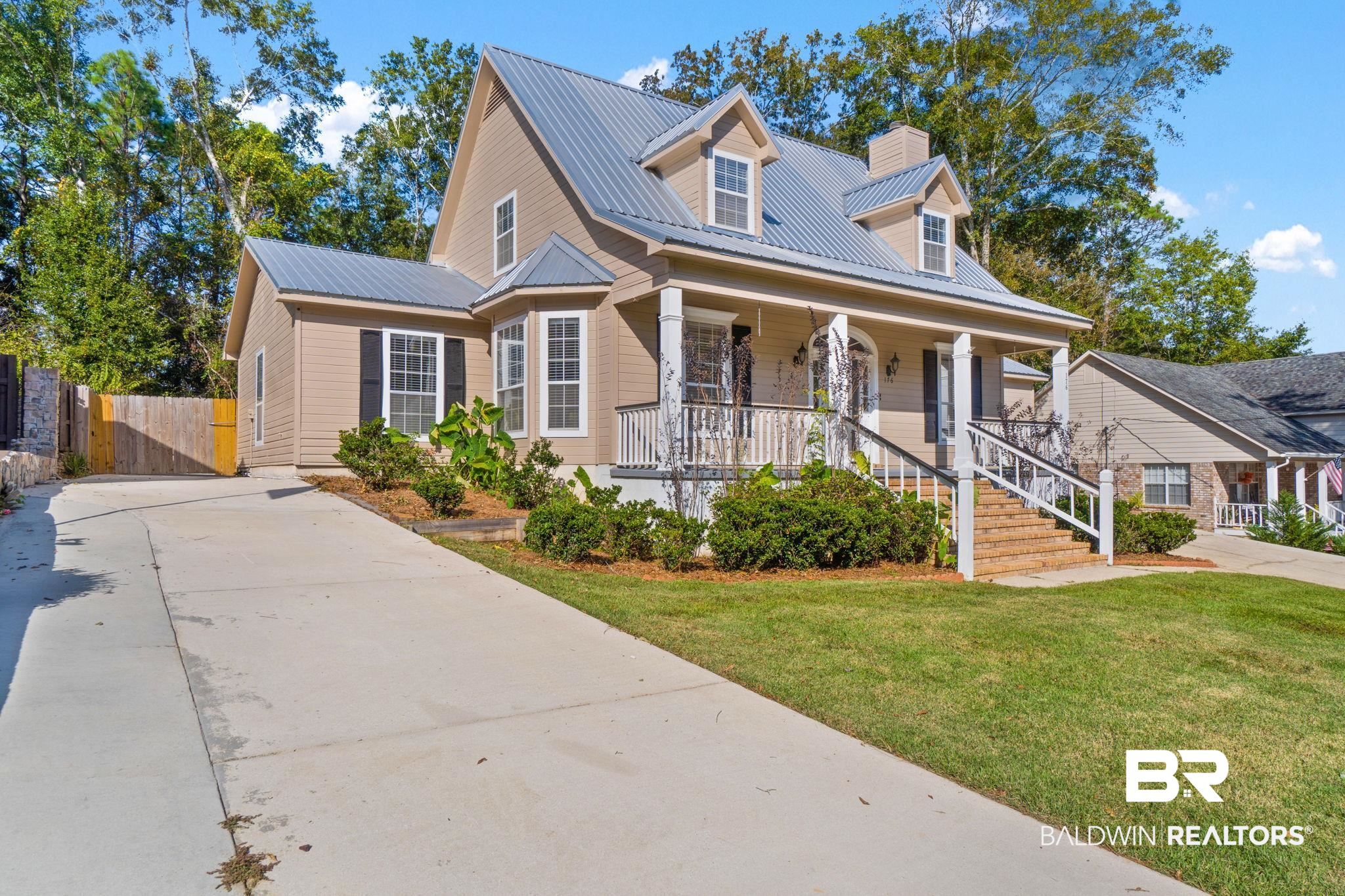 176 Lakeview Loop Daphne, AL 36526 - Photo 2 of 50