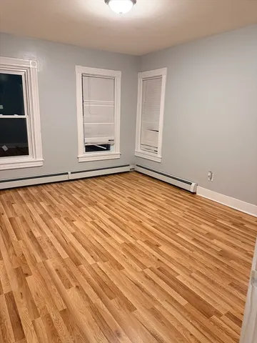 $2,400 | 87 Hilldale Avenue, Unit 1, Haverhill, MA 01832