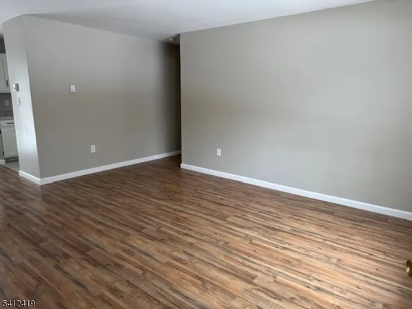 $1,800 | 3331 Highway 94, Unit 2, Hamburg, NJ 07419