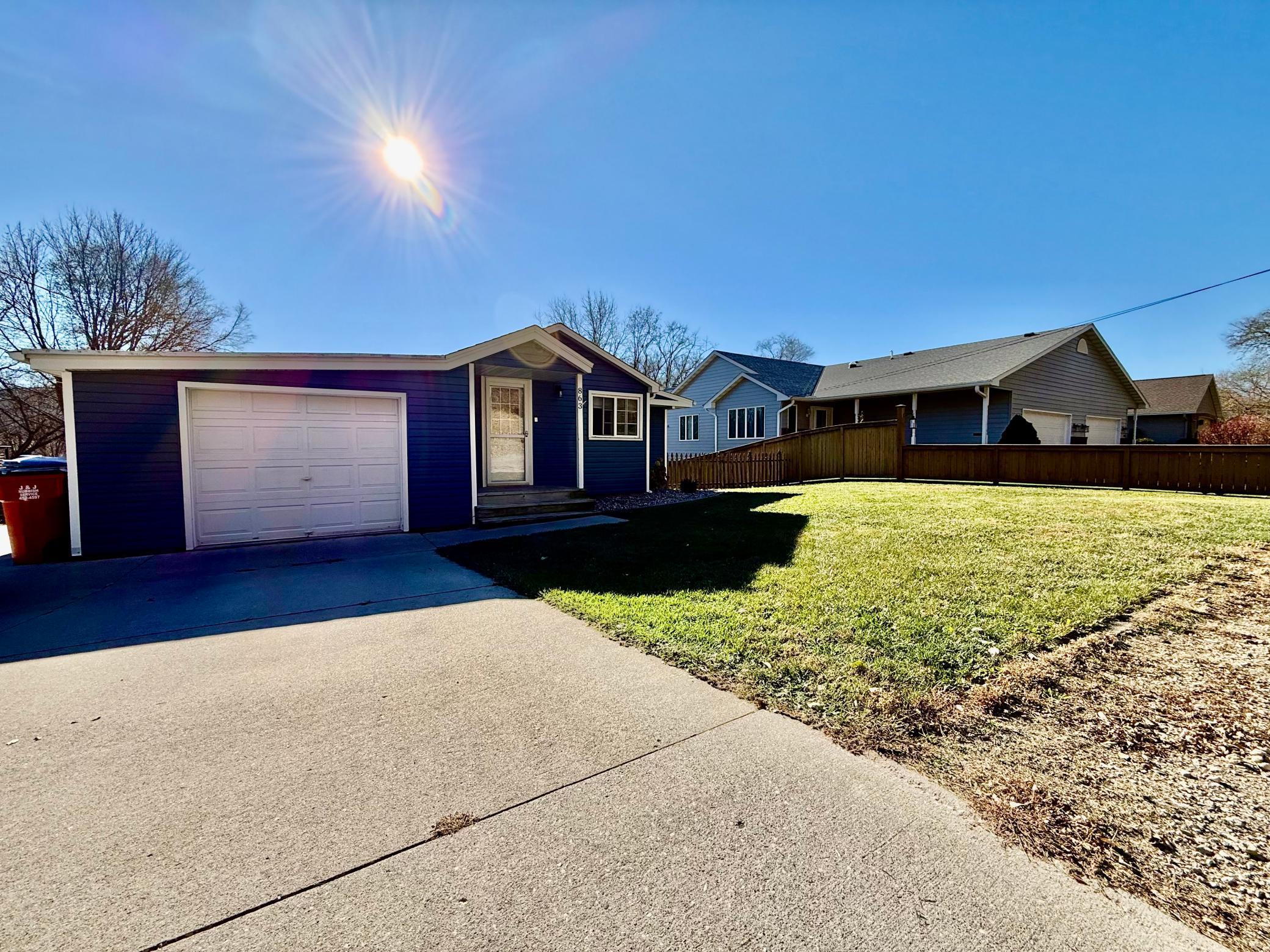 863 West Burns Valley Road Winona, MN 55987 - Photo 2 of 22