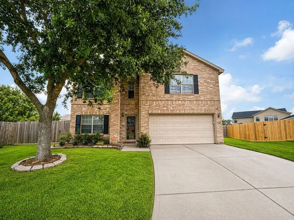$2,600 | 3706 Norwood Glen Lane, Friendswood, TX 77546