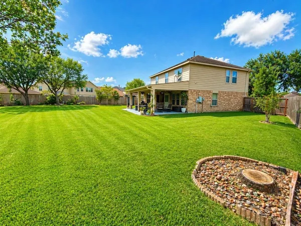 $2,600 | 3706 Norwood Glen Lane, Friendswood, TX 77546