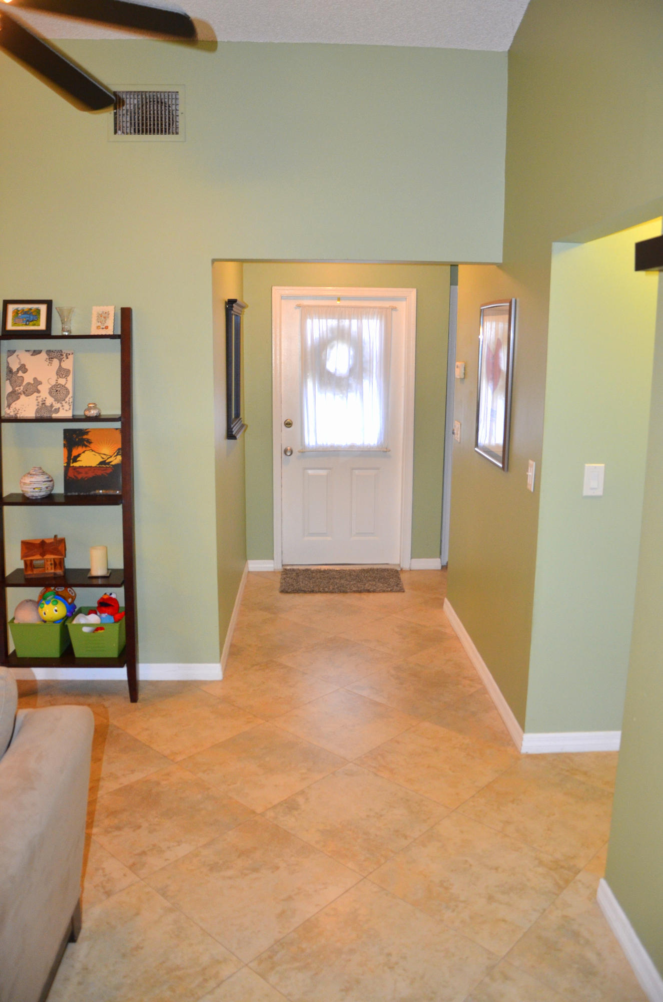 9224 Edgemont Lane Boca Raton, FL 33434 - Photo 11 of 24 Foyer