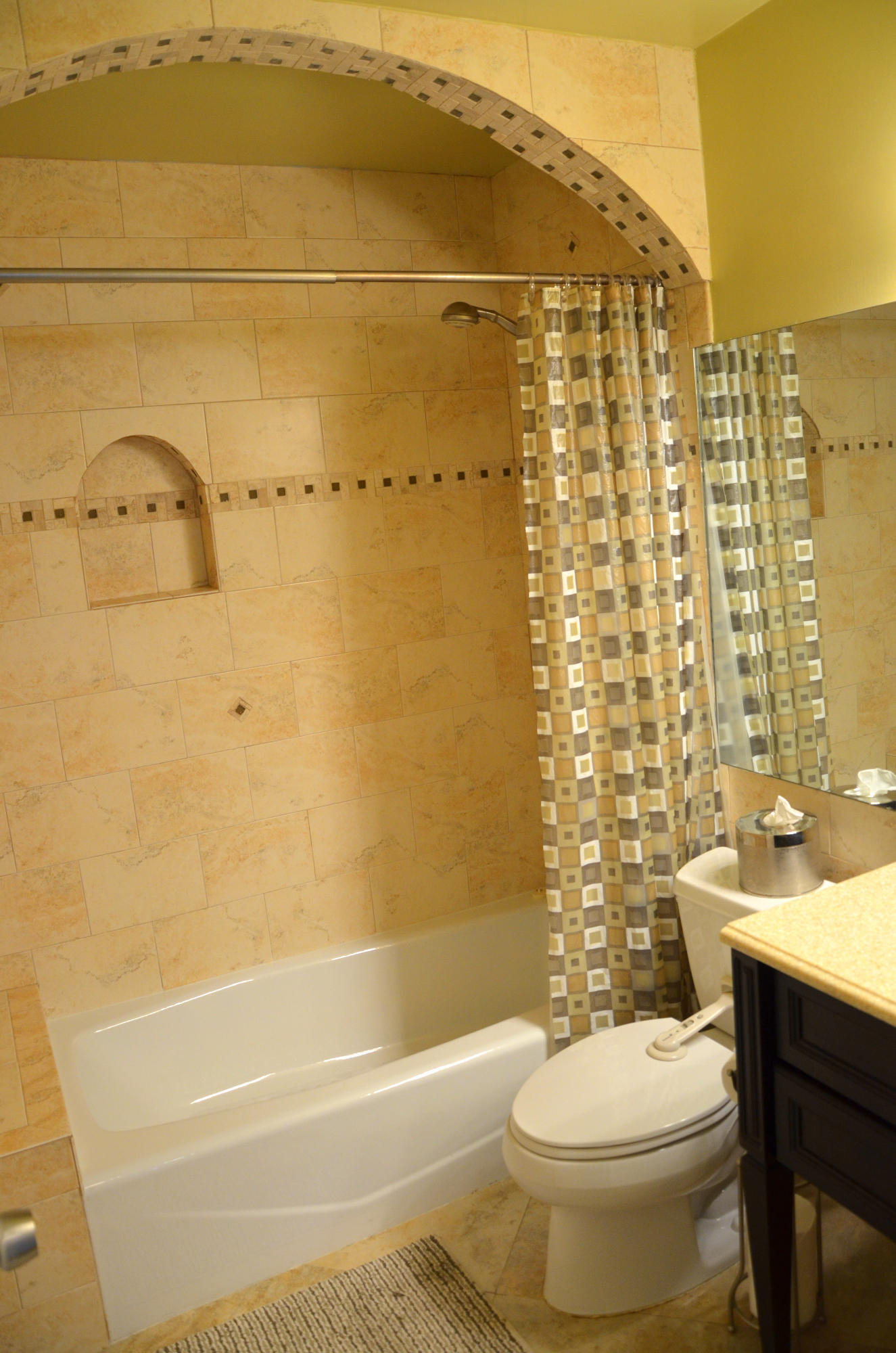 9224 Edgemont Lane Boca Raton, FL 33434 - Photo 8 of 24 Bathroom