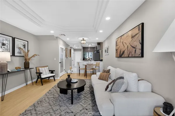 $5,500 | 2500 Abbot Kinney Boulevard, Unit 9, Venice, CA 90291