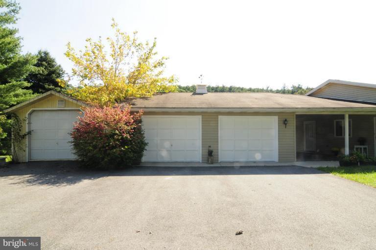 3164 Flickinger Road Westminster, MD 21158 - Photo 27 of 30 3-Car Garage