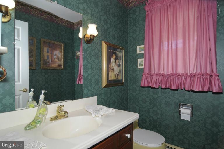3164 Flickinger Road Westminster, MD 21158 - Photo 9 of 30 Powder Room