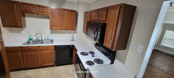 $1,400 | 816 Indian Avenue, Rossville, GA 30741