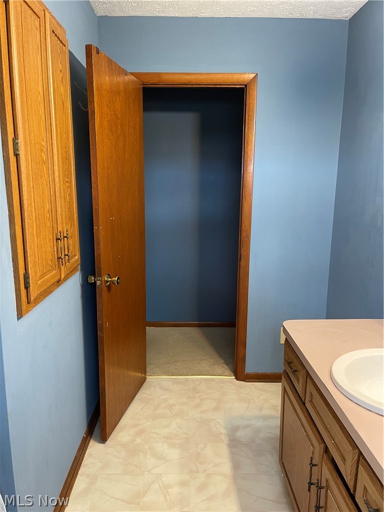 42895 Telegraph Road Elyria, OH 44035 - Photo 19 of 35 Gallery Image 19