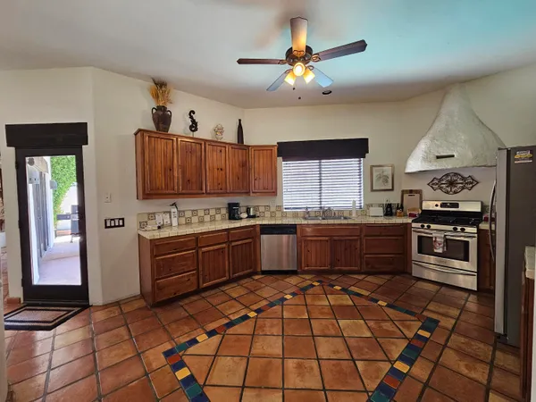 $5,200 | 52225 Avenida Obregon, La Quinta, CA 92253