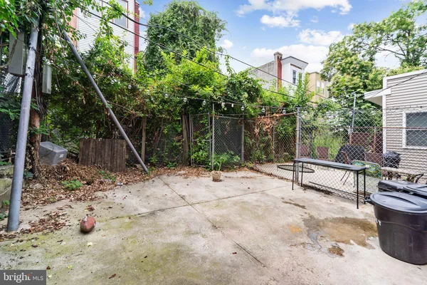 $2,750 | 2116 North Carlisle Street, Philadelphia, PA 19121