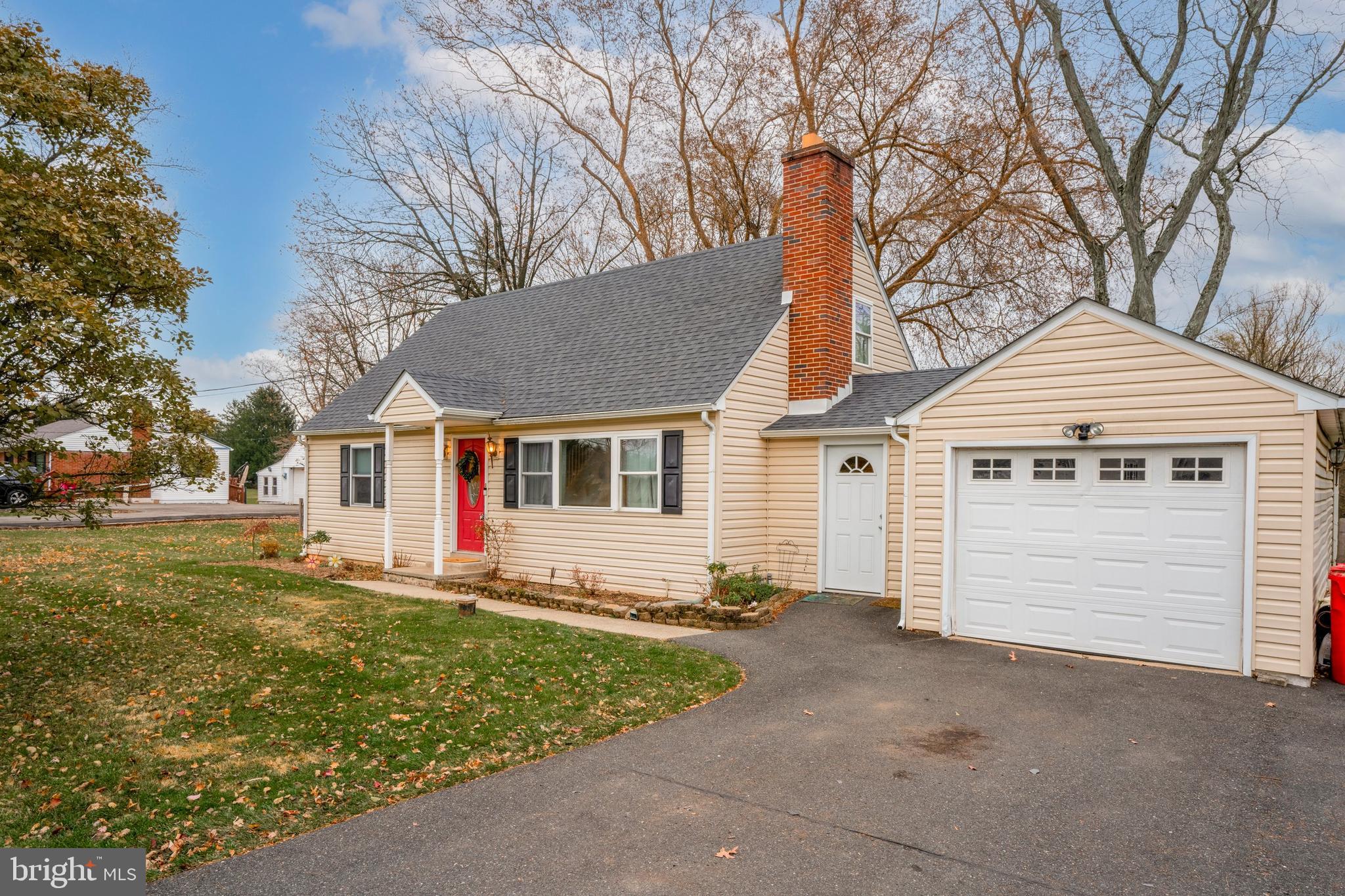 64 Level Road Collegeville, PA 19426 - Photo 5 of 36 Gallery Image 5