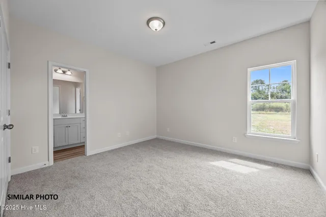 $455,900 | 1109 Lunenburg Place, Richlands, NC 28574